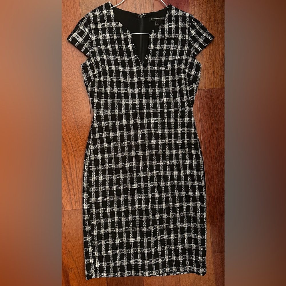 Black and white dress